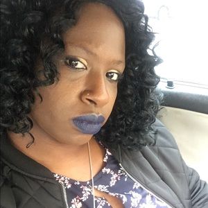 Meet your Posher, Joetta